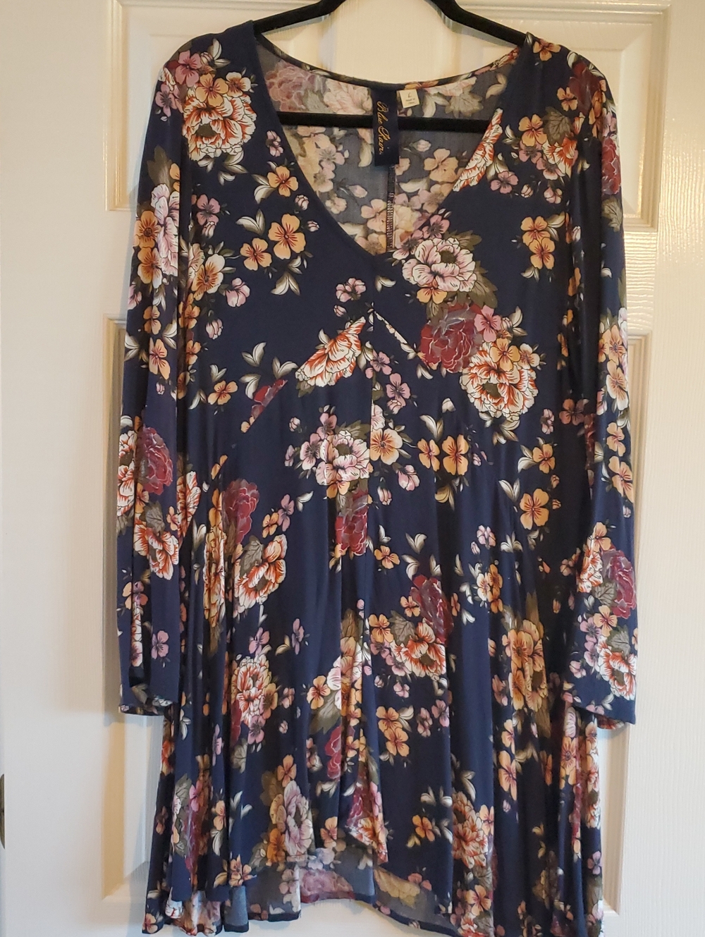 Floral V-Neck Long Sleeve Swing Dress - Navy Floral